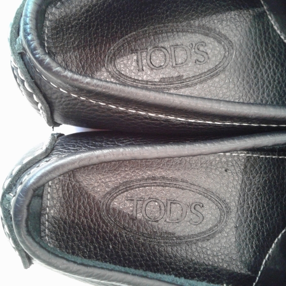Tod's black driving slip on  loafers - Picture 4 of 12